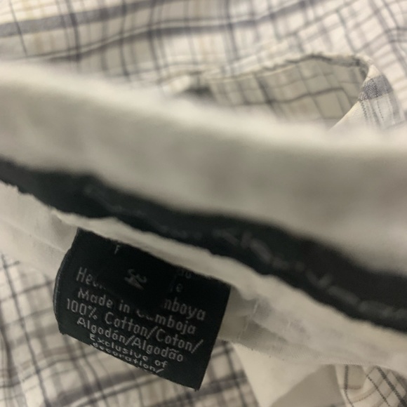 Calkin Klein Plaid Shorts Size 34 - Picture 3 of 6